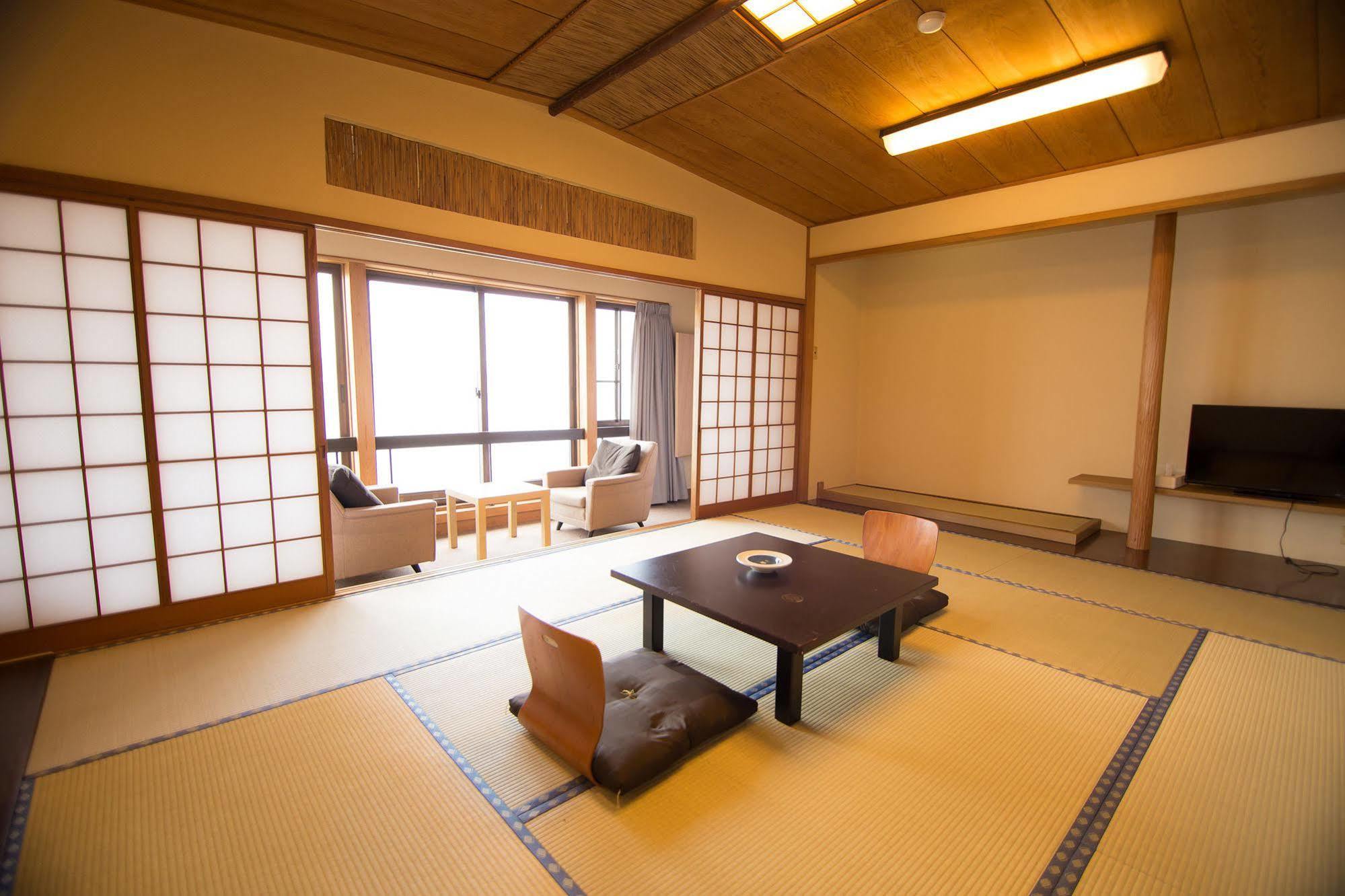 Hotel Wakayama Kada Onsen Kada Kaigetsu Exterior foto