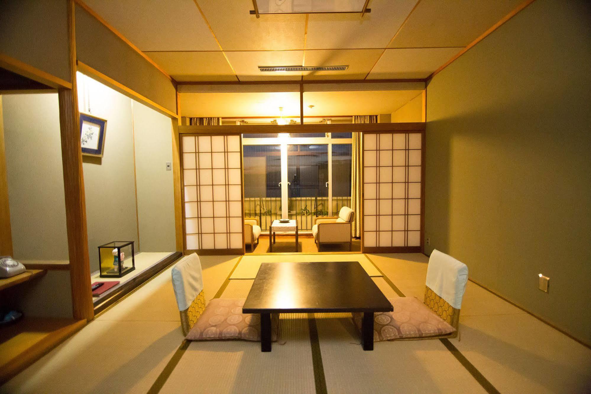 Hotel Wakayama Kada Onsen Kada Kaigetsu Exterior foto